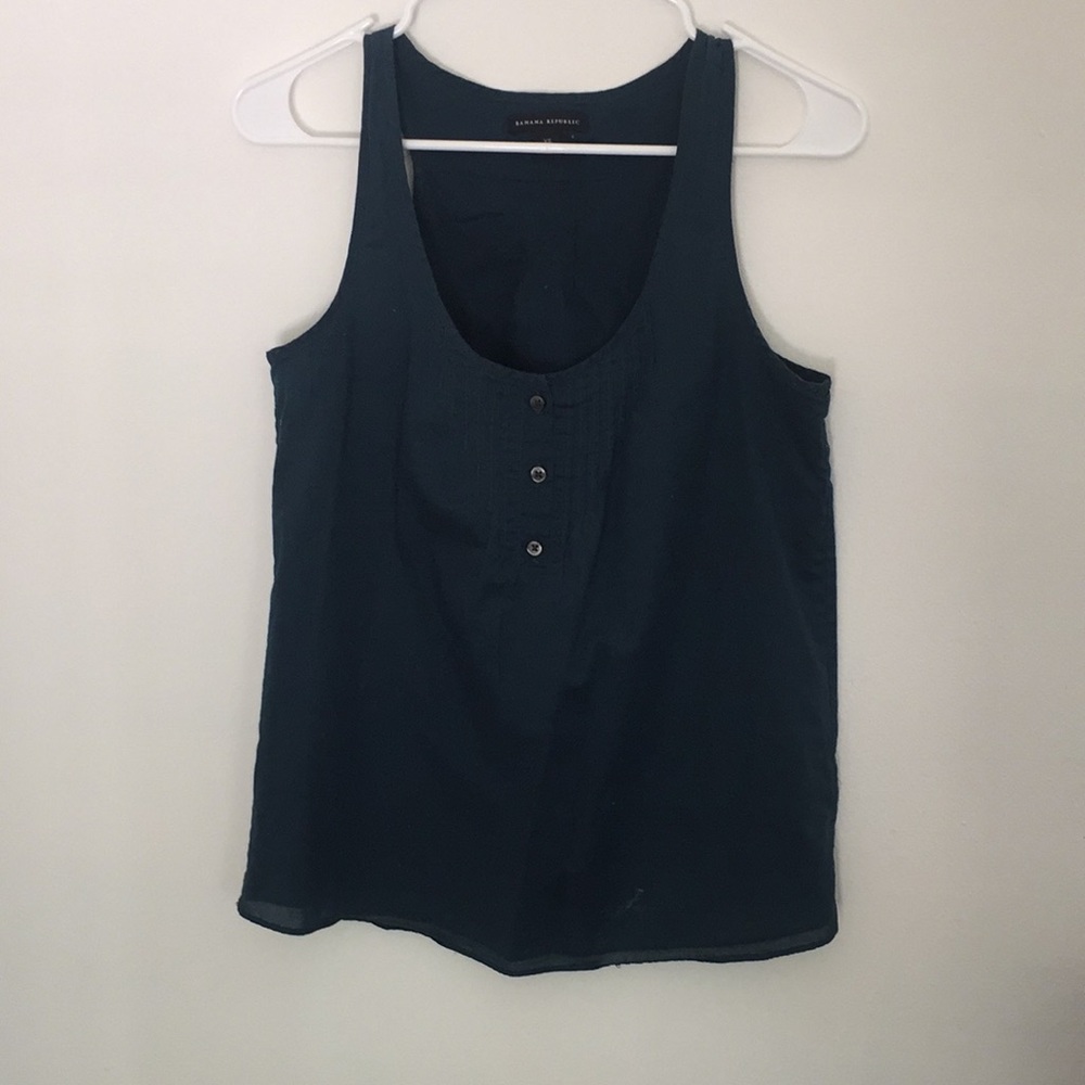 Sleeveless shirt by Banana Republic